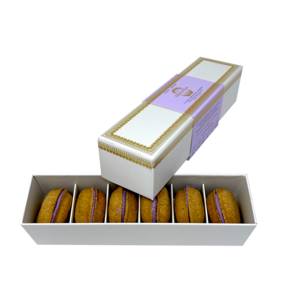 Lavender Dog Macarons Treat Gift Box (Box Of 6) | Le Pet Luxe