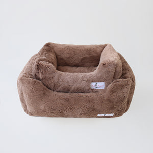 Bella Dog Beds - Fuchsia - Le Pet Luxe
