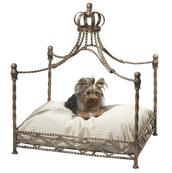 Royal Pet Crown Canopy Pet Bed - Le Pet Luxe